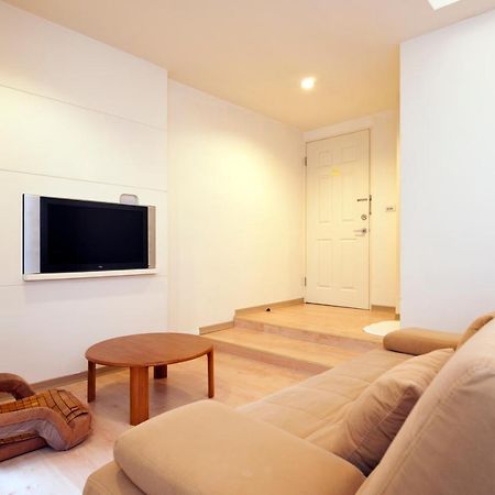 Zhongshan 19 Taipéi Exterior foto